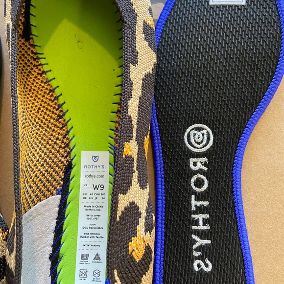 NWOT Rothy’s shoes - Picture 6 of 6